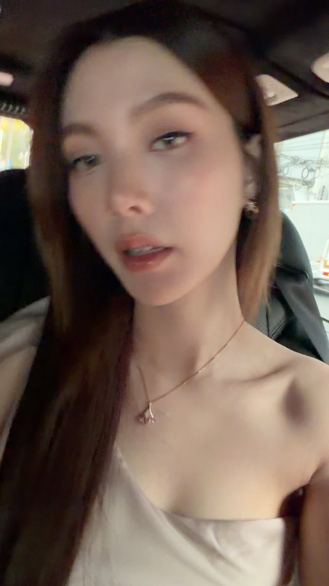 c.cat /พชรฐากูร ᙏ̤̫͚ tweet media