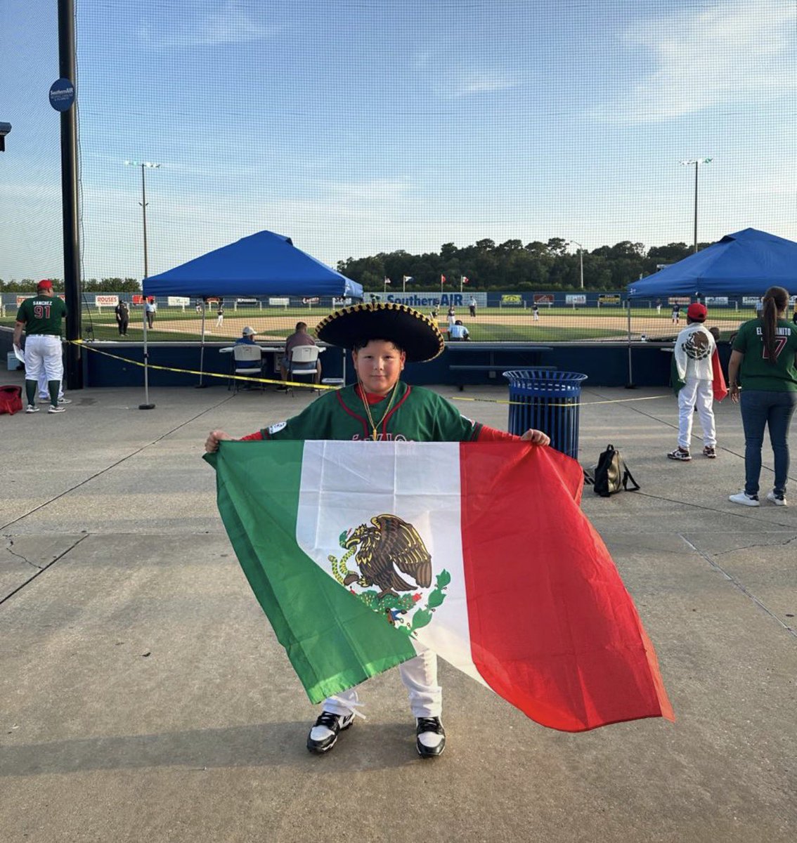 YedidSerrano's tweet photo. Su primer mundial de béisbol🫰🏻 ya tienes todo en la mira y todo se te concederá mi amor🤍 https://t.co/7pA5MiDsVb