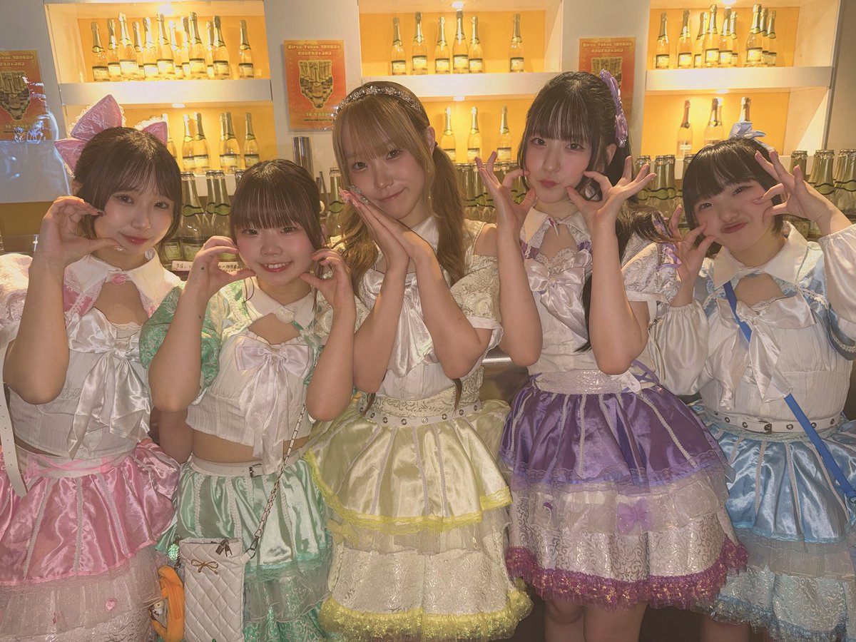 1本目ありがとうございましたー！！！ でかリボンつけた🎀