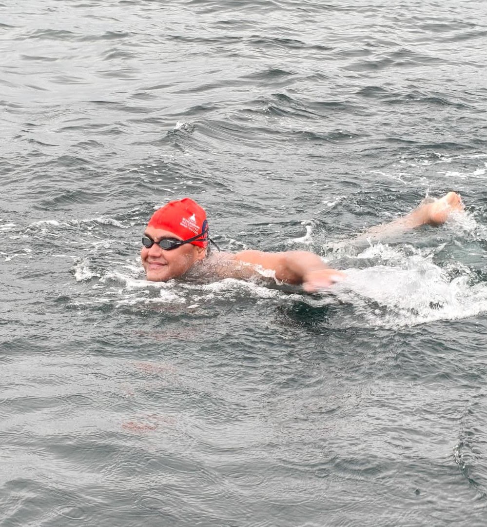 bybonsports's tweet photo. 🇹🇷 TEBRİKLER TUNA TUNCA! 

Daha önce Okyanus Yedilisi'nin ilk iki parkuru olan Manş Denizi ve Cebelitarık Boğazı'nı başarıyla geçen otizmli ultra maraton yüzücüsü Tuna Tunca, Kuzey Kanalı'nı geçti! 

Tuna Tunca, dünyanın en zorlu açık su yüzme etapları arasında gösterilen Okyanus Yedilisi'nin üçüncü parkuru Kuzey Kanalı'nı yaklaşık 16 saatte geçmeyi başardı.