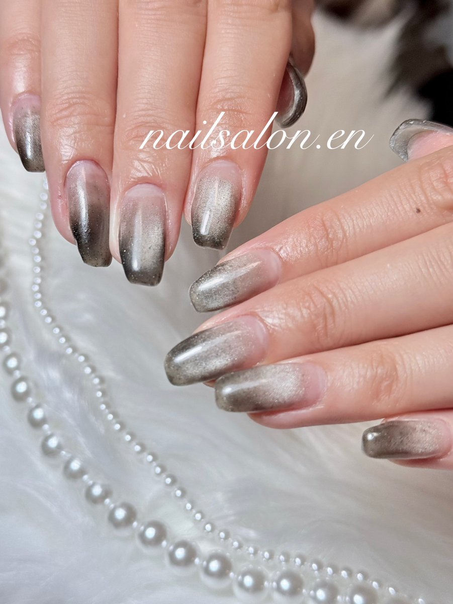 nailsalon_en's tweet photo. #ブラックネイル #ブラックマグネット #マグネットグラデーション 

💙･:* .🫧.: 💙 ･:* .🫧.: 💙･:* .🫧.: ･♡:

【1ヶ月の心のお守りになるようなネイルをご提供🫶🏻❤️‍🔥】

お...

詳細はこちら↓（ネイルブック）
https://t.co/kEaryKdydu https://t.co/dl6ry7qwBf