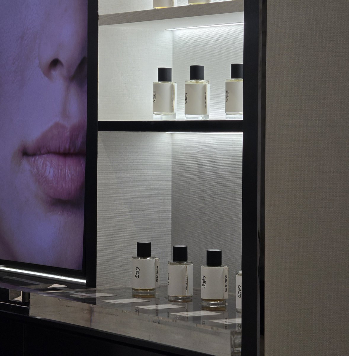 TIPEPIP's tweet photo. TANICHA : ร้านชาที่ติดแกรมที่สุดตอนนี้
นึกว่าขาย EAU DE PERFUME แต่ชาเขาก็หอมจริงแหละ มีทำ���ป็นน้ำหอมให้ดมก่อน ราคา 95 - 115 บาท https://t.co/aIlQOHTooF