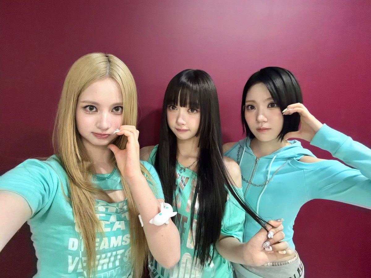 chohyejins's tweet photo. #OBDsDAY: 260725!
Happy Saturday, everyone! Today, Baby, Achiraya, and I appeared on MBC ์ผ! ์์
์ค์ฌ Show! Music Core earlier and performed โHUNGRY (Side A)โ in matching mint colors. Thank you so much for watching us there! ๐ซถ
#OURBIRTHDAY #์์๋ฒ์ค๋ฐ์ด #OBD #HUNGRY https://t.co/lR4roNLpAr