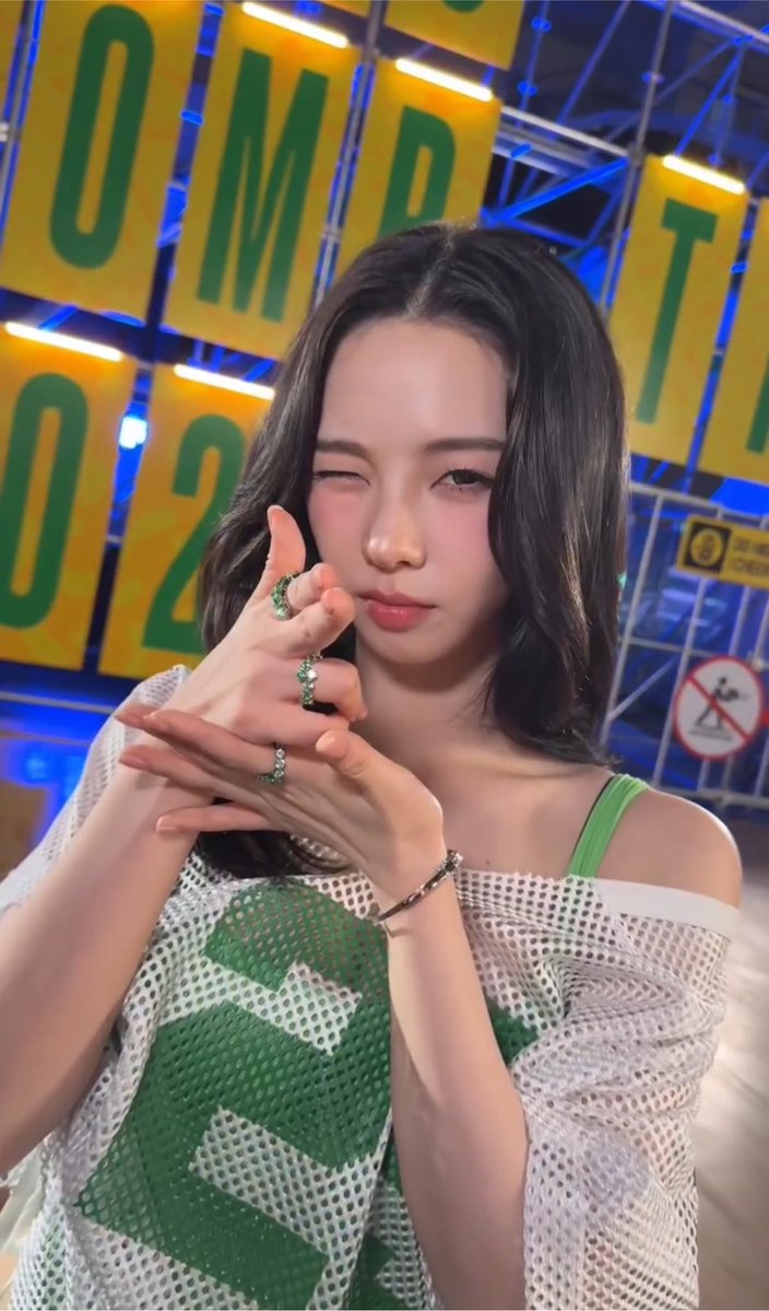 patamaii's tweet photo. วันนี้เรามีนัดกับคุณคาริน่าเด้อ มาปูเสื่อรอ 🔥

KARINA WATERBOMB SEOUL
#KARINAxWATERBOMB2026 https://t.co/AA4MouQAlQ