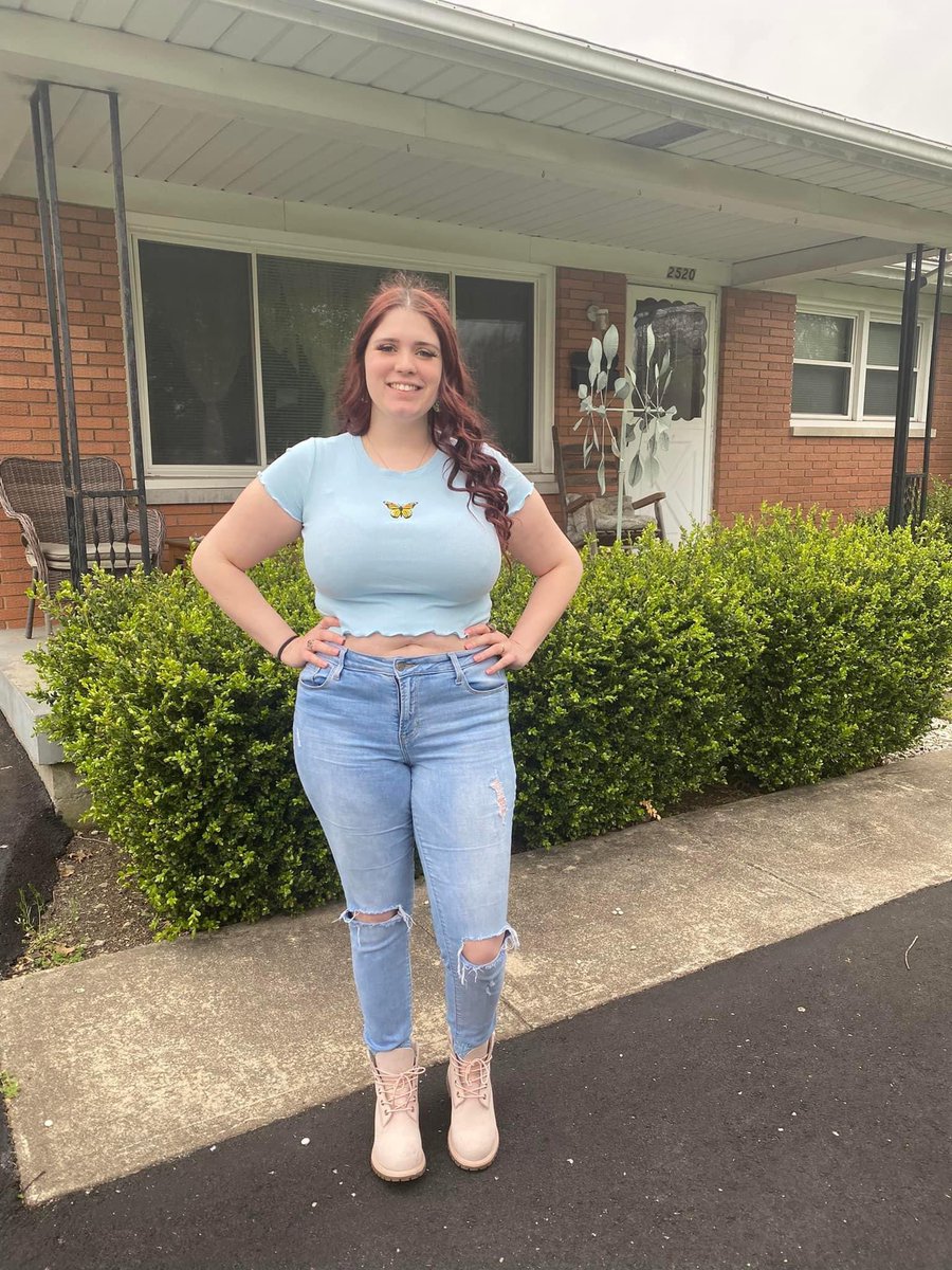 White_GirlAmber's tweet photo. Proud to be white!!! Proud to be racist!!! Proud to be fat!!! Flood my dm’s with derogatory slurs please #horny #bbw #fat #white #whiteonly #noblacks #BWC #dm #dmme #aryan https://t.co/CegMDAXUmk