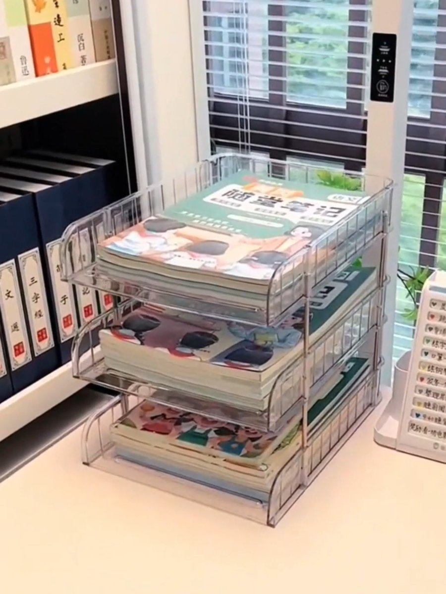 adelaide40245's tweet photo. Turn an old glass jar into a super cute desk organizer! Just add some washi tape and a divider, done. https://t.co/lpqmsXnQ59
