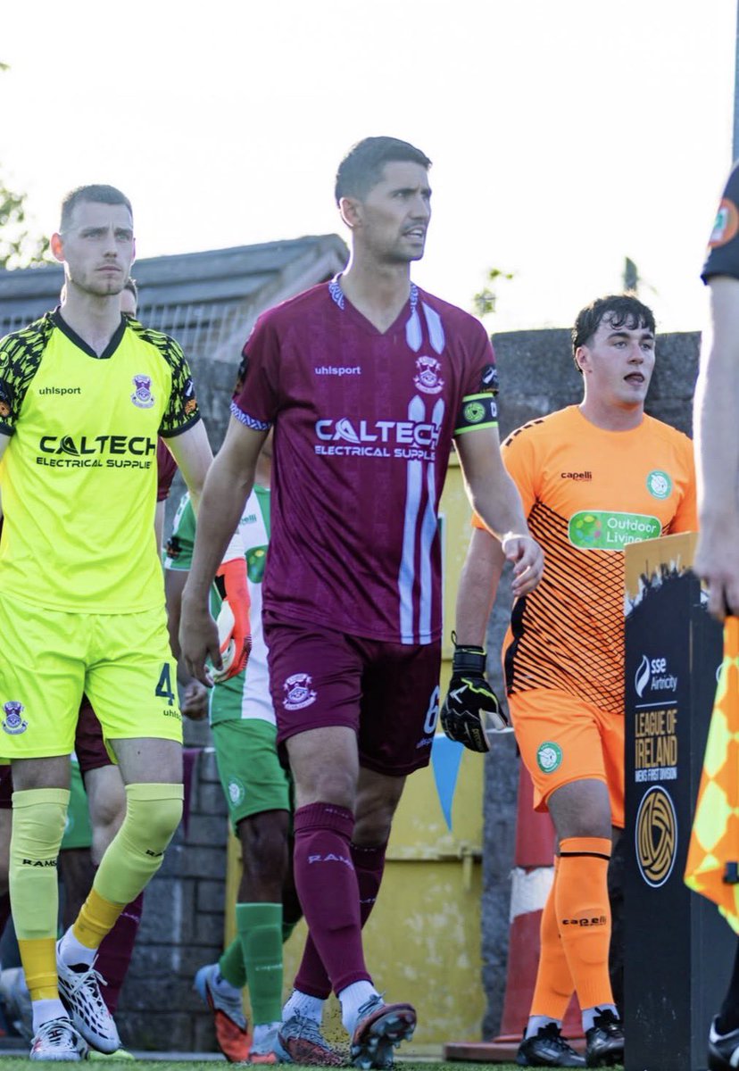 CobhRamblersFC's tweet photo. An illustrious journey comes to a close. 🏆

Congratulations to our captain Shane Griffin on an incredible career following his retirement last night. A true professional and an elite defender who gave everything every time he stepped onto the pitch.

Thank you, Shane, and all the best for the future! 💜🩵