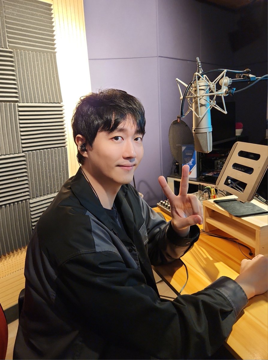 plusdiction's tweet photo. 루시드타로 추가 녹음! 김신우 성우님 고생 많으셨습니다 :)

#플러스딕션 #루시드타로 #타로게임 #성우김신우 #캐스팅 #녹음문의 #녹음디렉팅 https://t.co/U9JTYLZyAD
