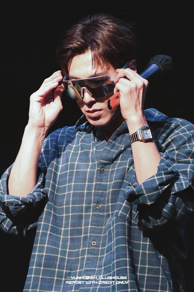 YH_Clubhouse_CN's tweet photo. 260725 Everline Fansign

(｡ì _ í｡)

#UKNOW_CONCERT_TOUR #UKNOWPROJECT26

#UKNOW #유노윤호 #정윤호 #YUNHO #ユンホ #東方神起 #동방신기 #TOHOSHINKI #TVXQ https://t.co/NHTk7IYfSQ