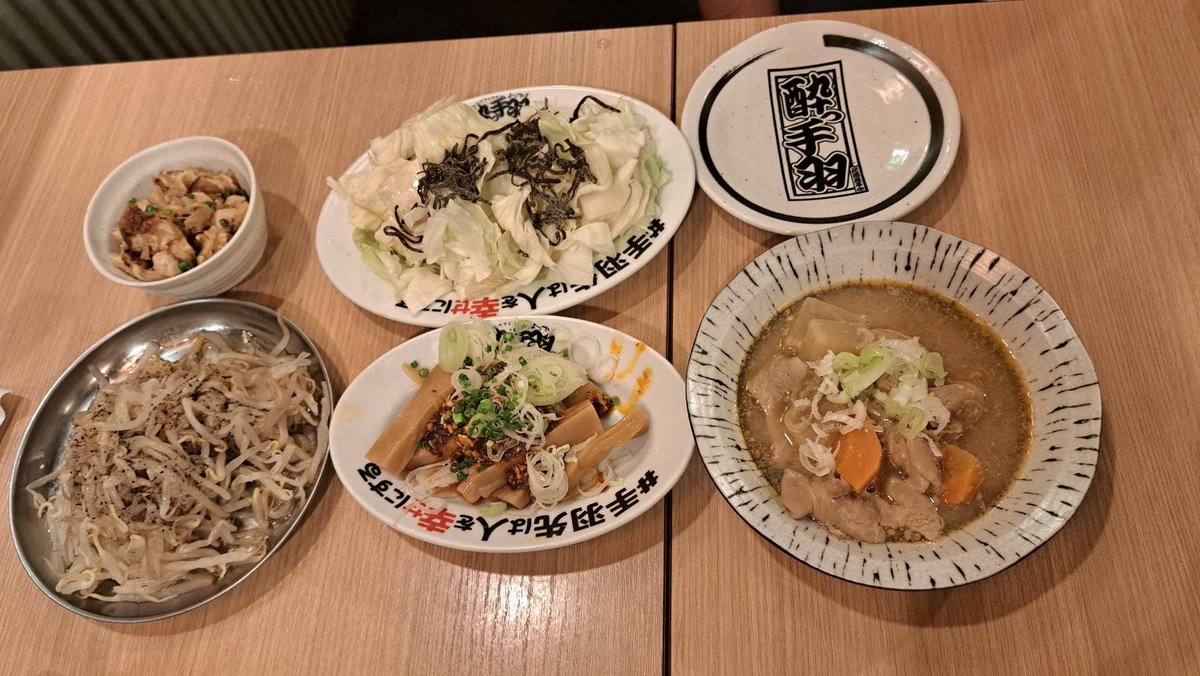 D70126721's tweet photo. めるてぃあ会 https://t.co/7x99XxPnAK