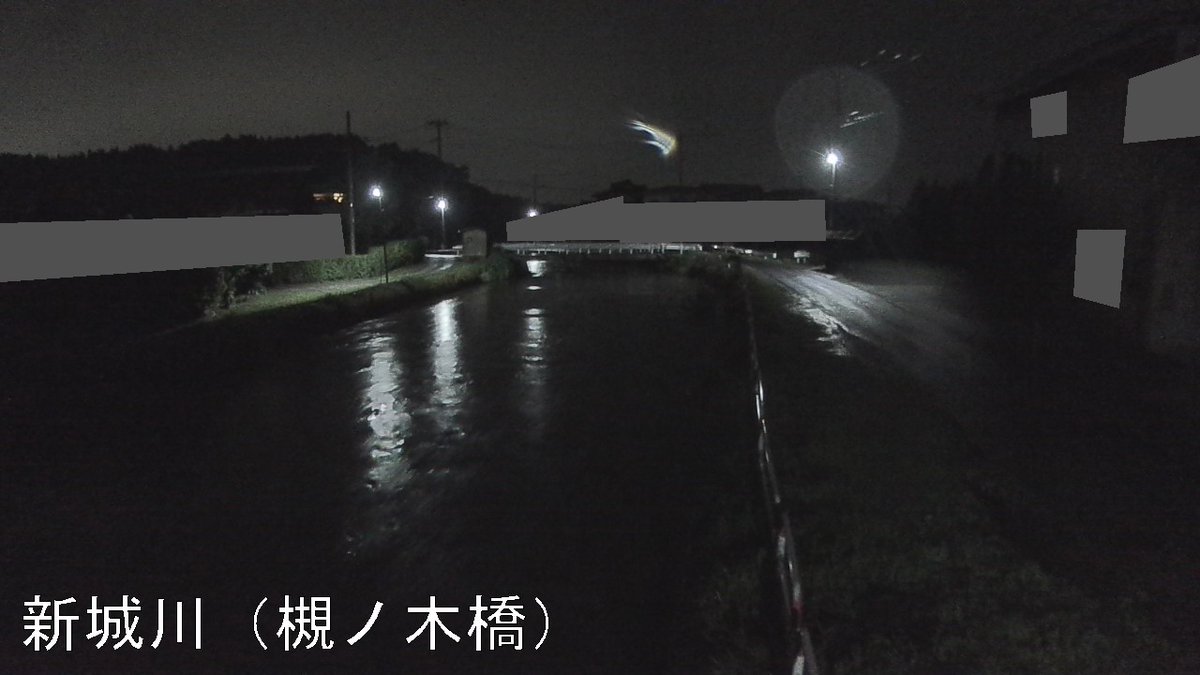 gongoal2004's tweet photo. 秋田県秋田市下新城岩城の新城川の現在と平常時です https://t.co/DqiuXxGppJ