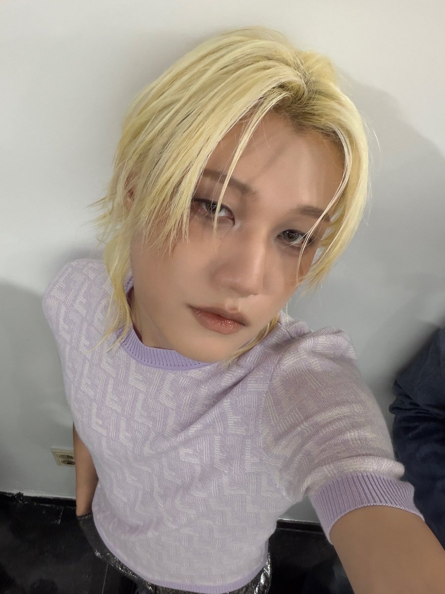 meowko21's tweet photo. 感謝今天來到現場的P1ece們和KMA工作人員們!! 這個獎獻給你們😉

@P1H_official @P1H_members #P1Harmony #피원하모니 #P1H #KEEHO  #JONGSEOB #종섭 https://t.co/kMc2oIvh6v
