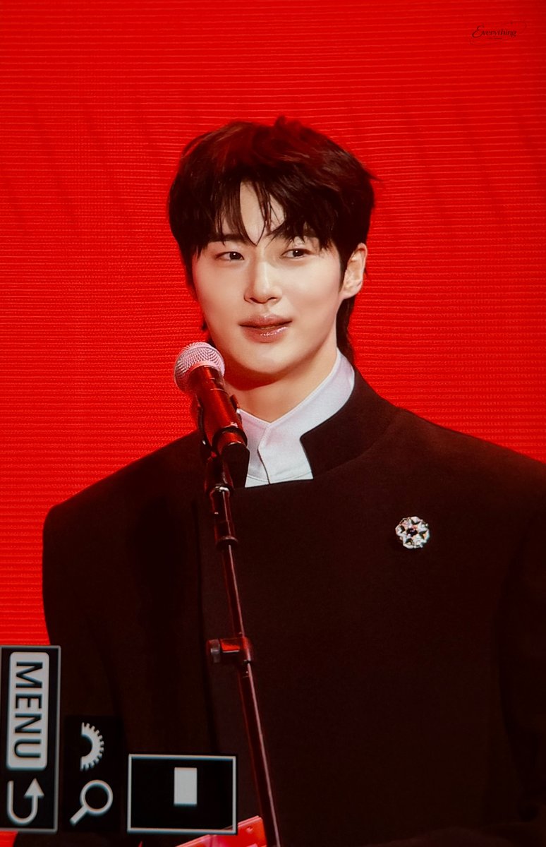 every_Byeon's tweet photo. 260725 KMA 2026 Preview

❤️🖤❤️🖤❤️🖤

#변우석 #ByenWooSeok https://t.co/EaThACmCgm