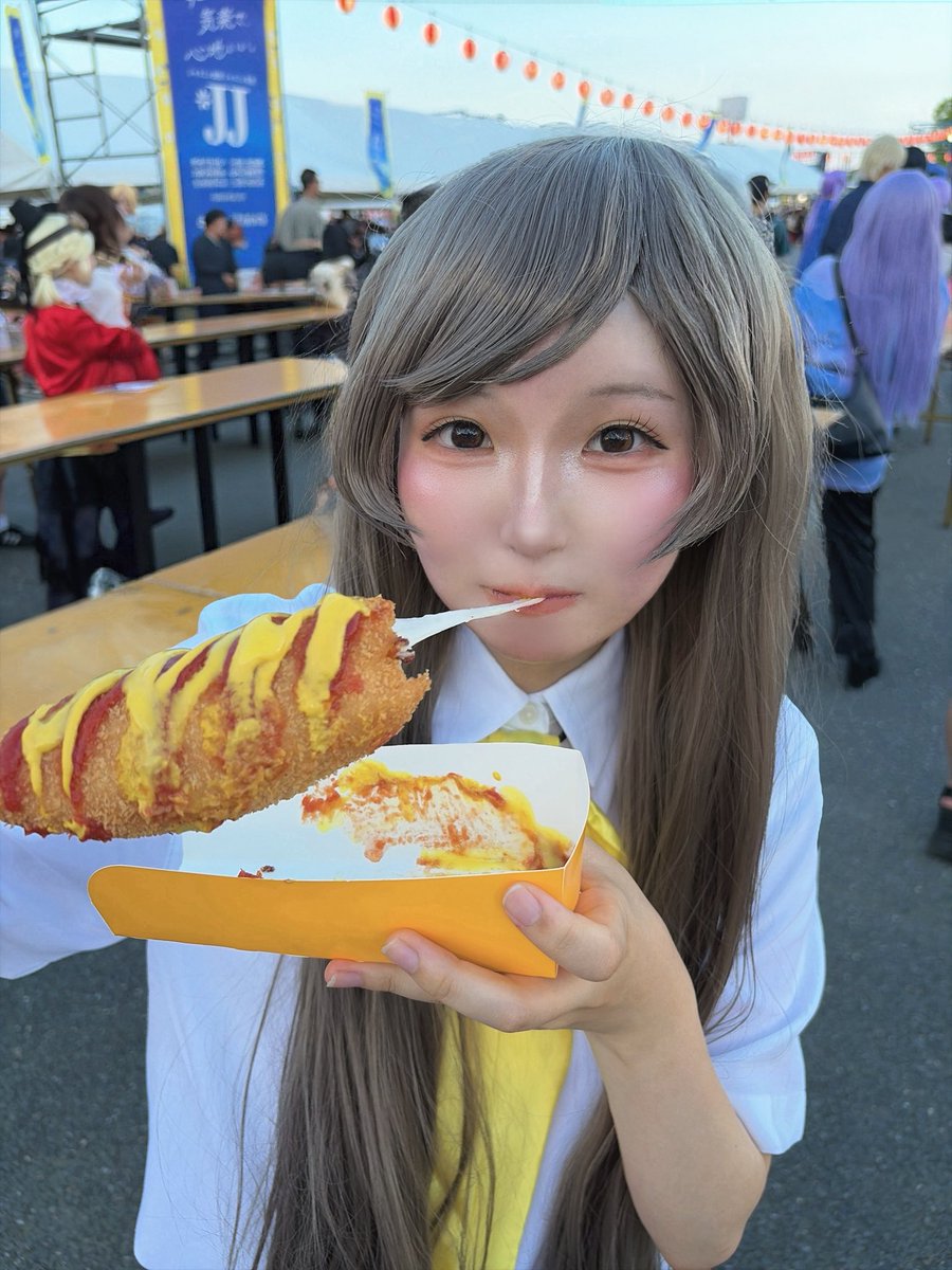 nipa_ci52's tweet photo. ななみとひめみこでいました🎶😻あっちーすぎて顔どろどろなったけど楽しかった(˶ᐢ ᵕ ᐢ˶)🩷
 #アコスタ万博夏まつり https://t.co/d5p4p9zaLy