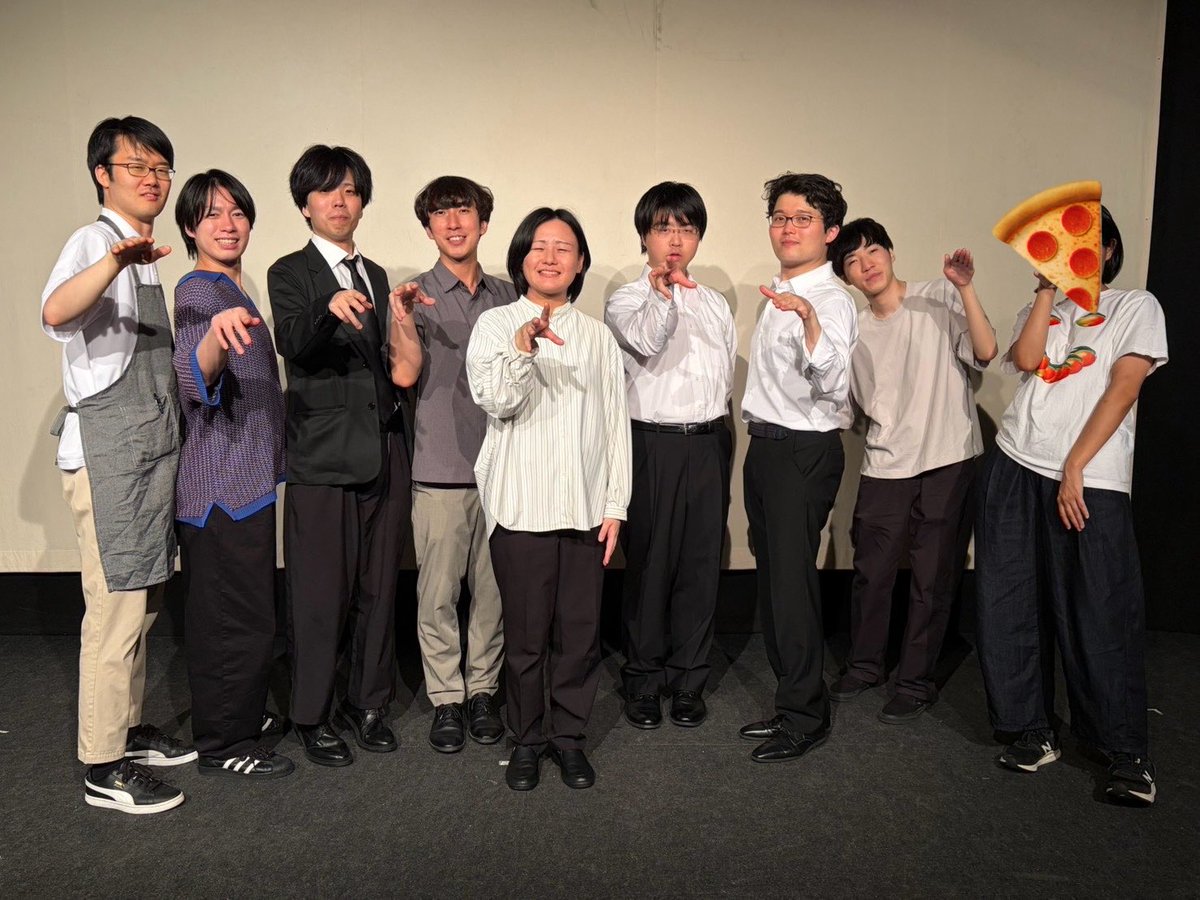 nagekisyu's tweet photo. 投げキッシュ！
⚜️第三回公演「寛容利圏」⚜️

本日、無事終演いたしました！
ご来場いただいた皆さま、誠にありがとうございました！

ご感想は、ぜひ #投げキッシュ 
にてツイートお待ちしております！ https://t.co/Un2gHJX8yk