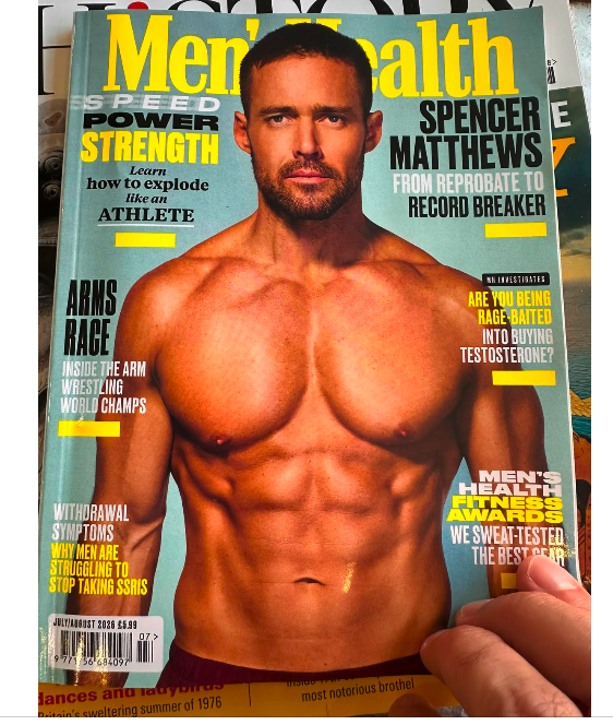 markhoro's tweet photo. After years of hard work I am pleased to say I have finally been featured on the cover of Men's Health...

...

...in the story in the bottom left about the difficulties of stopping antidepressants https://t.co/kLAIW7icOp