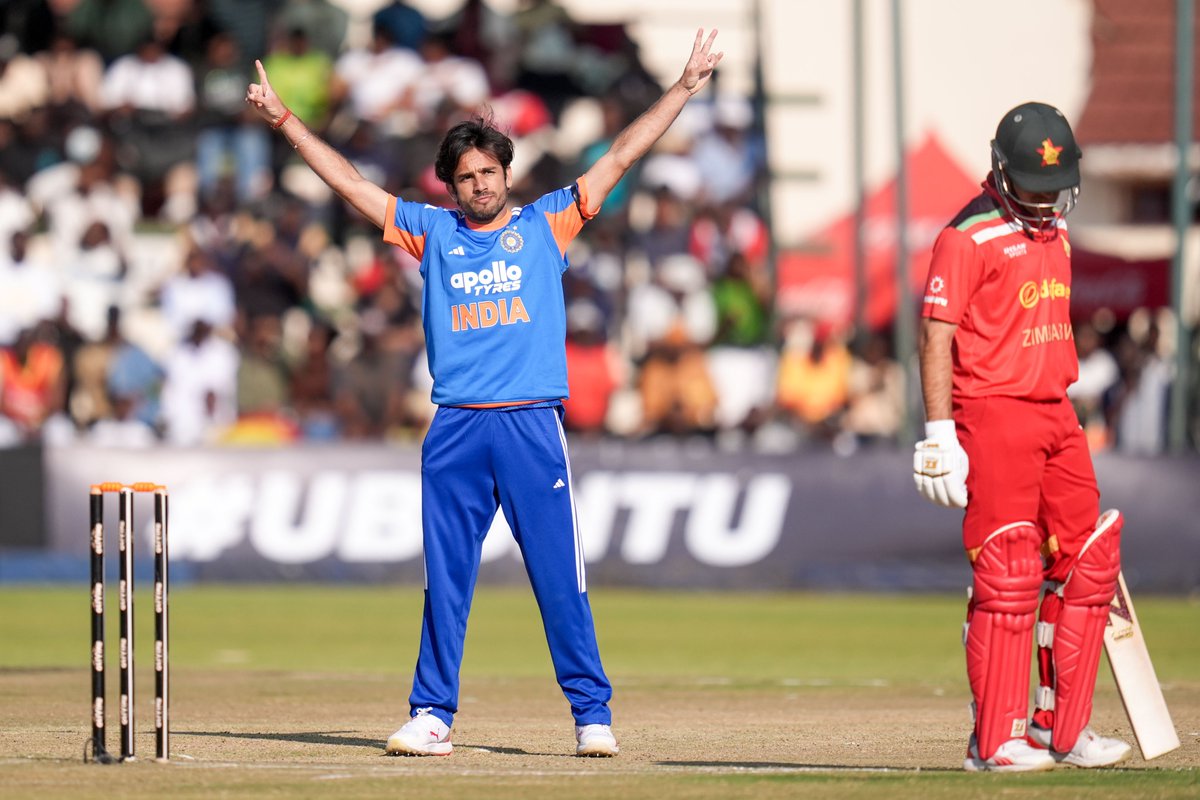 BCCI's tweet photo. Wickets in quick succession for #TeamIndia ✌️

Prince Yadav 🤝 Ravi Bishnoi 

Updates ▶️ https://t.co/Z8UUziVx8d

#ZIMvIND https://t.co/OS9ULGTGcd