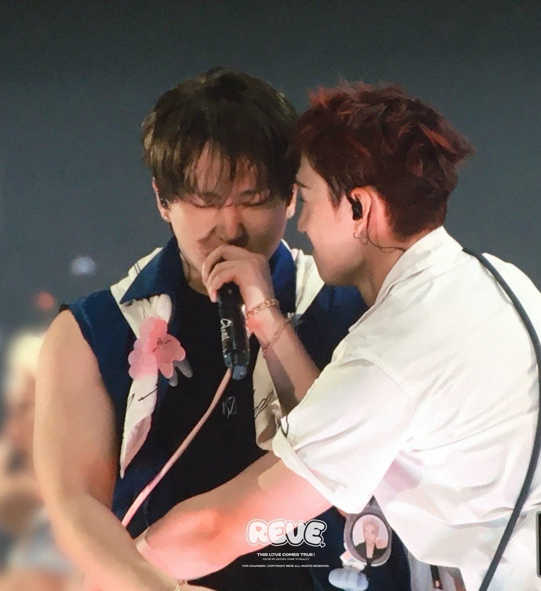 gnabnahcpics's tweet photo. AWHHH BINCHAN 😭😭😭 https://t.co/G2ugN2oRiP