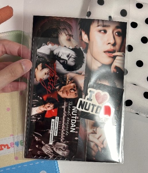 babyppiixm's tweet photo. °☆•° Giveaway Tasty °•☆°

postcard &amp; ticket &amp; sticker 

ยังแจกได้อยู่มั้ยนะะะ รี / เฟบ ไว้ได้เลยยย
มาจุ่ม 22:00 คับบ💘☘️🙇🏻‍♀️

#TastyNUTDAN #nnutdan https://t.co/uWRsH0SCaT