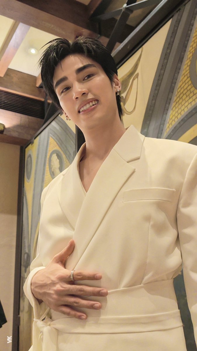 AppleisApril's tweet photo. พุงจาแตก
UPPOOM FIGHT FOR YOUR LOVE
#LeadersXRealbarrier
#Fightforyourlove #Ideamatter
#UpPoom #uppoompat #poompps https://t.co/P1UnzjiH7F