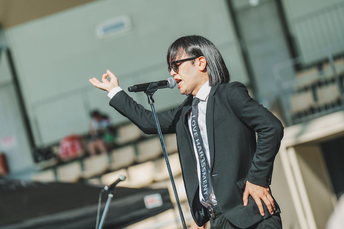 urbangarde's tweet photo. 服部フェス、松永天馬と自殺者たち。
決して短くないバンドマン人生で初めて「ロックバンド」のライヴが出来た、かもしれない、です。
#服部フェス2026 https://t.co/zgZt0FdGZk