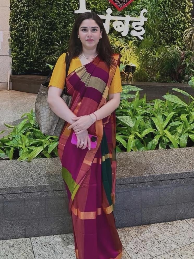venom1s's tweet photo. Sayali Surve

She is a model from Pune who is a former Femina Miss India finalist and Miss India Earth winner.

She went viral last year because of leaving Islam and accepting Hinduism again.

She posted a picture in a hijab with her Muslim husband 5 days ago.

The same husband she accused of harassing her and forcing her to accept Islam.

She left Hinduism, came back, and now is a Muslim again.

She has made our religion a joke. She made people fools.

Still, many will defend and support her.

Why did she return to her husband after all this?