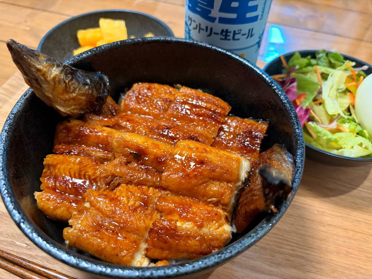 akipius's tweet photo. 食料補充4発打たれたので自分も補充しようと思います。美味すぎる…！！ https://t.co/Lx0Zff1Cm2
