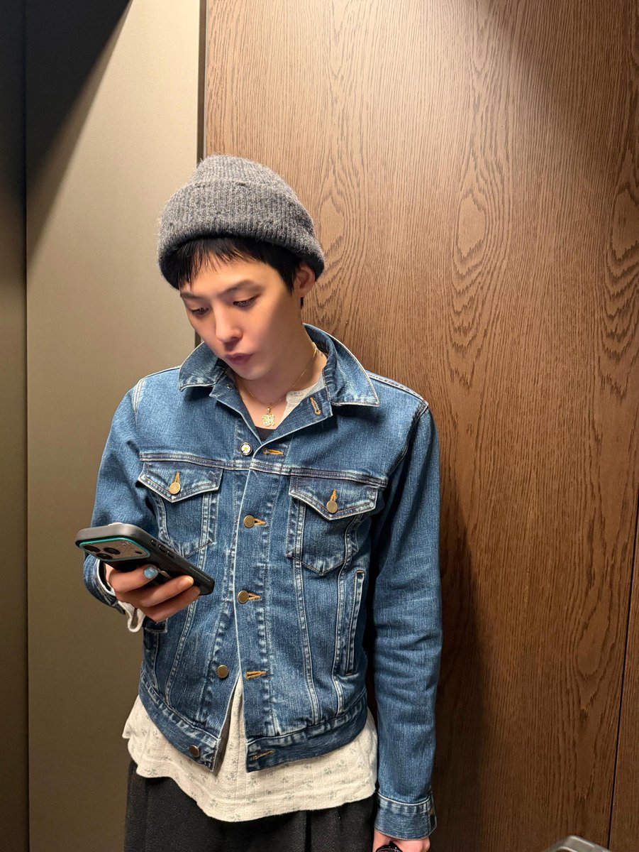 A3용지 tweet media