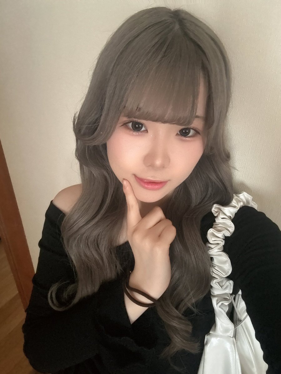 Nago__rei's tweet photo. 巻き髪が上手くいった日🎀🎶 https://t.co/PyHaty1K3R