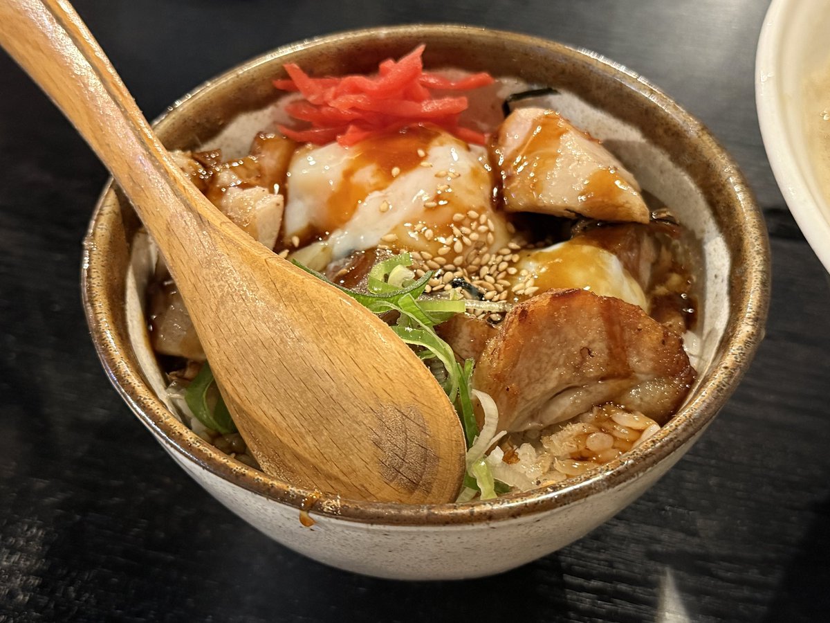 donald_sub2x's tweet photo. 温泉で、汗流したあと、
ラーメンなう https://t.co/iP0nkHyW5L
