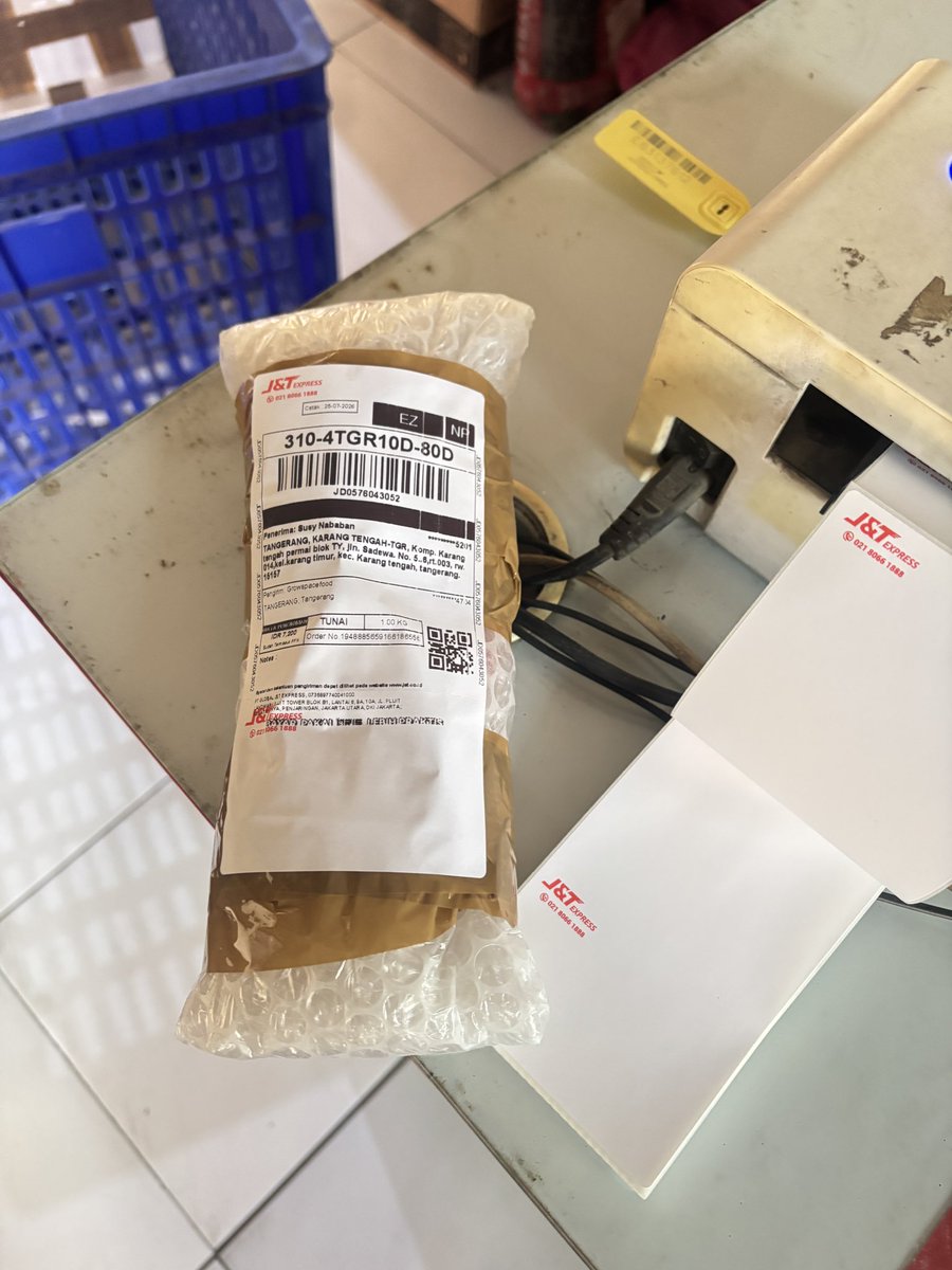 StarsGMediaFood's tweet photo. 2 Item Smoked Breast To Jl. SADEWA

Ayoo teman - teman bantuin abisin stock Growspacefood masih ada 100.000 stock produknya di Freezer Box nya 

📩 Tunggu apa lagi, Jadi mitra kami segera !

#growspacefood #starsgmediafood https://t.co/D5OKf6ax4H