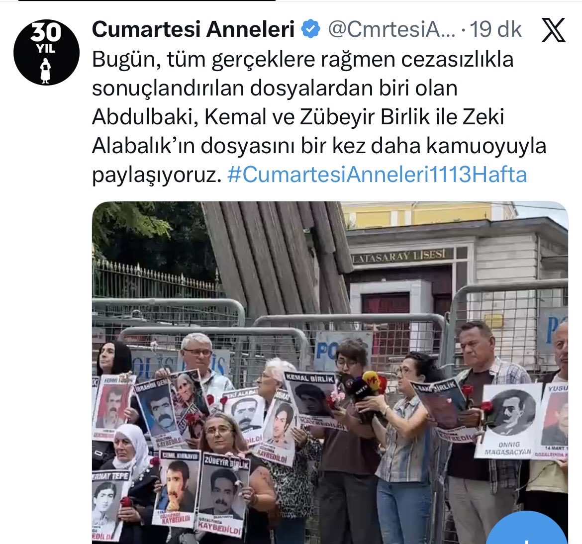 akin_birdal's tweet photo. Ve bu dosya cezasızlıkla sonuçlandı.
Ardından da asker Hasan Atila Uğur, alnım ak diyebiliyor. Ne dersiniz!?
CumartesiAnneleri1113Hafta https://t.co/XTCRf9D1Sh