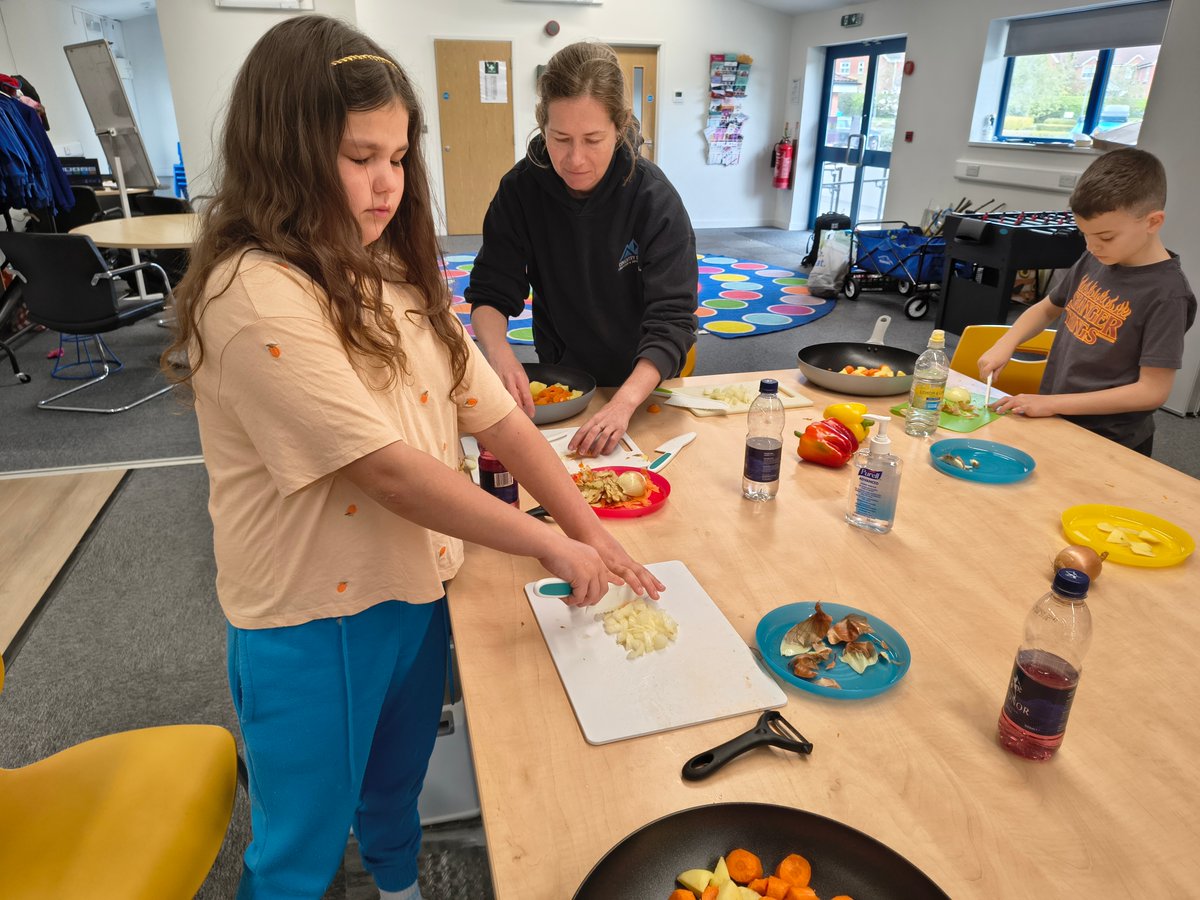 coventrycc's tweet photo. Get outdoors and have fun with @CovOutdoors as part of our HAF programme.☀️  

Here's a taste of what’s on offer:
- Creative arts
- Cooking
- Survival skills
- Archery
- Laser tag and more!

Eligible for HAF? Explore what Coventry Outdoors has in store for you. Link in comments. https://t.co/9R4rCO2qSr