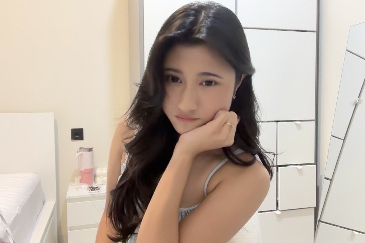SW_RaishaJKT48's tweet photo. terima kasih untuk video call di bulan Juli ini~ senang bertemu kalian lagi hehe seneng juga karena banyak yang pertama kali, terima kasih juga karena VC nya sudah ada yang SO!! sampai bertemu bulan depan ya ❤️ https://t.co/xlKeIS5jwd