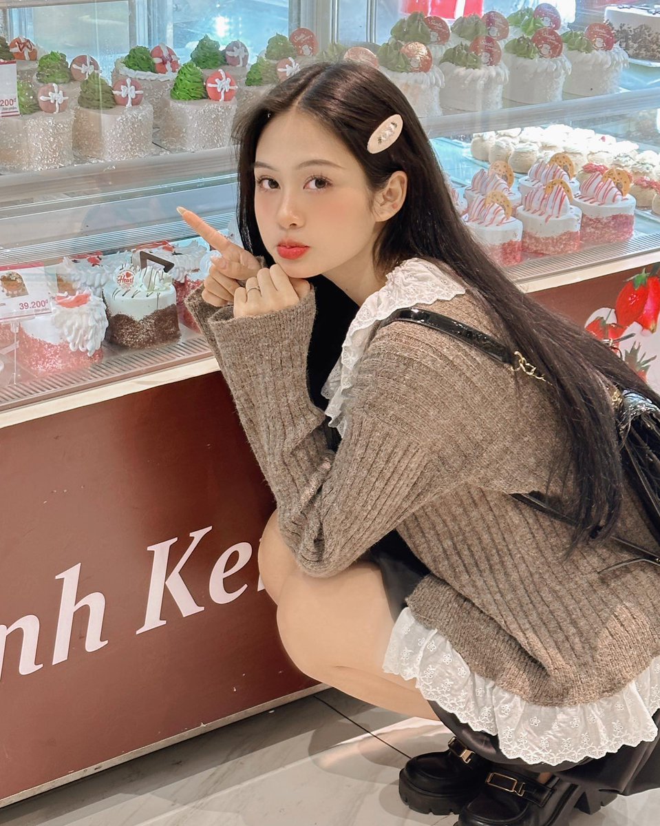 AstridTerelz's tweet photo. Bánh ngọt ngon miệng https://t.co/3xRqwlJfXg