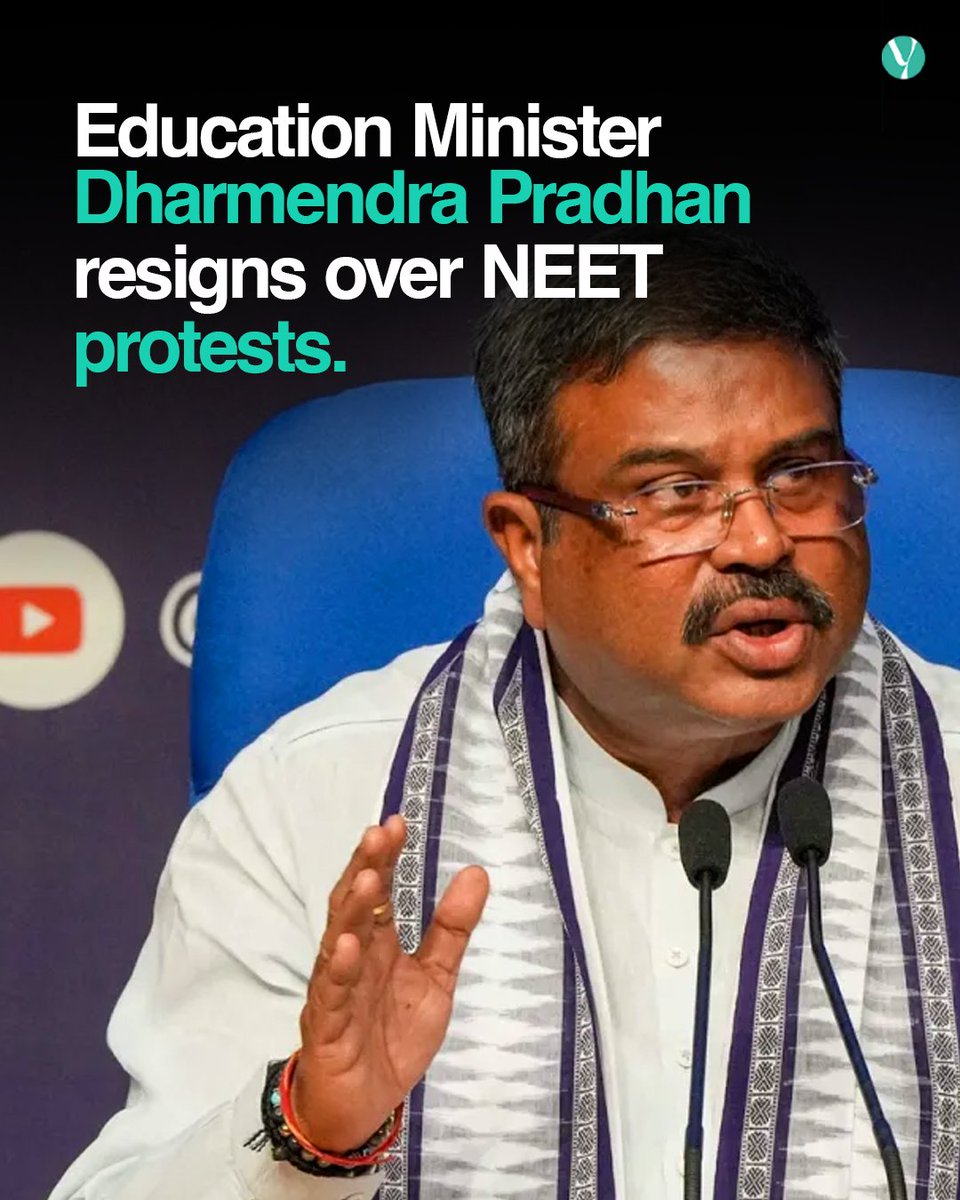 youthora's tweet photo. Union Education Minister Dharmendra Pradhan steps down amid nationwide NEET protests.

#DharmendraPradhan #EducationMinister #BreakingNews #IndiaNews #PoliticalUpdates #CabinetNews #DelhiNews #IndianPolitics #ModiCabinet #CurrentAffairs https://t.co/Qd4YM3dfQp