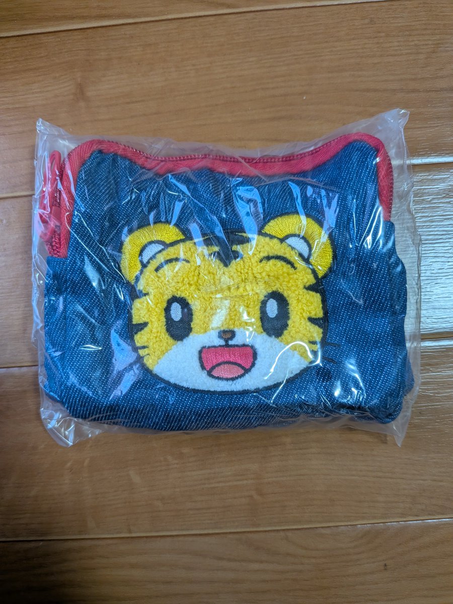 Shima_Sho_M's tweet photo. @shima_official ゲットしたよー！
かわいい！
大切にするね! https://t.co/89rVRN7OTu