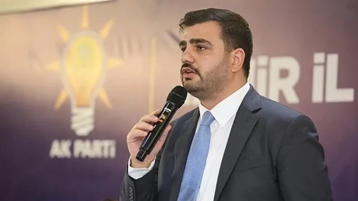izmirgibiyiz 🇹🇷 tweet media