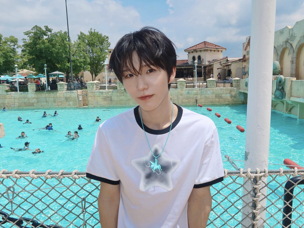 jaehee_letsgo's tweet photo. 와 색감 무슨일이야 너무 잘 받아 
김대영 너 ��신의 쿨톤이야🩵 https://t.co/y3h2W1Y4ai