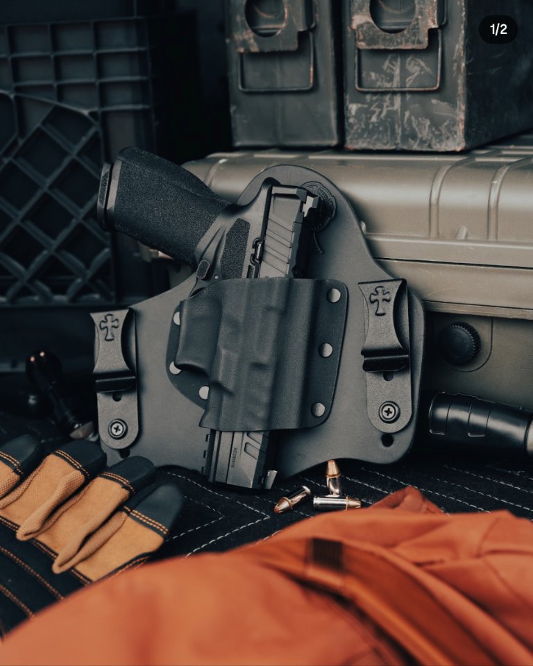 2AGawlinks's tweet photo. Crossbreed Holsters is part of the prize package for the final #100DaysOfSilence giveaway 

Enter Here: https://t.co/dv0g4b6HXt

#silencer #suppressor #abolishtheatf #nfa #free https://t.co/quxRfBRjx7