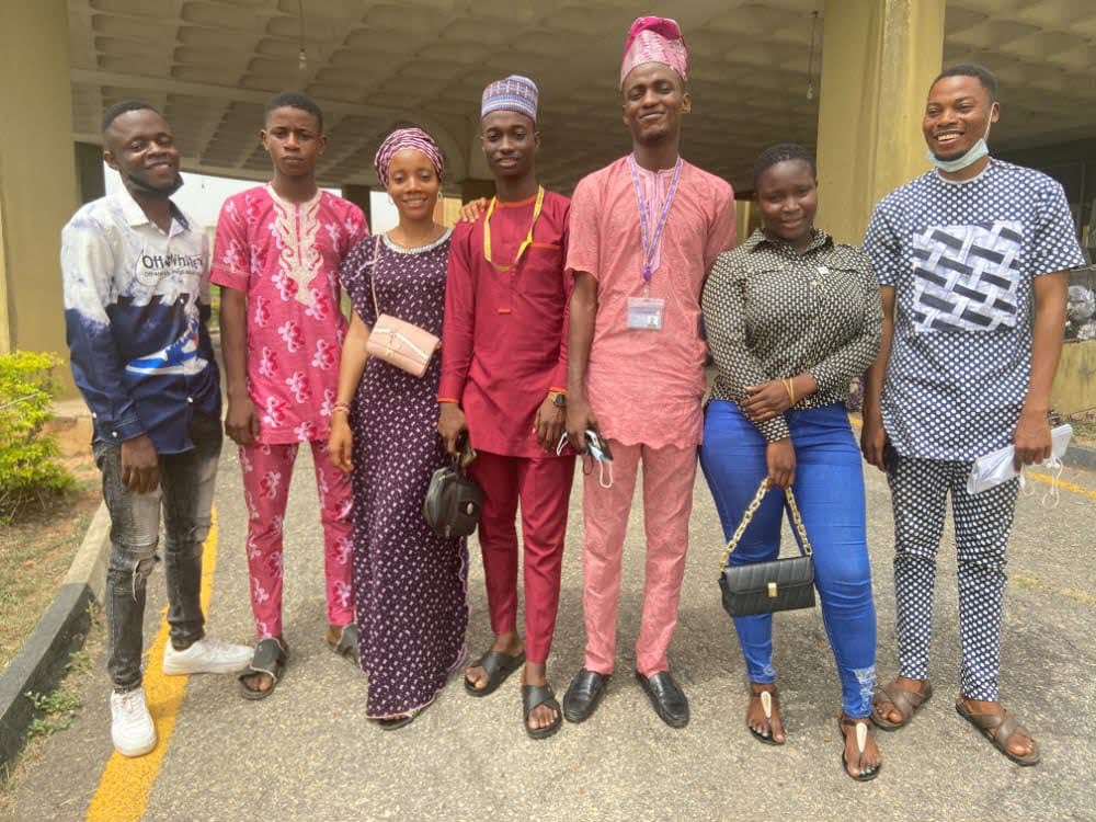 call_me_mateen0's tweet photo. A Promise Fulfilled, A Legacy of Trust: Why AMBO Deserves the Confidence of Osun Students

Leadership is not defined by eloquent campaign speeches or ambitious promises made during elections. It is measured by integrity, consistency, and the ability to transform words into meaningful action. In the end, history remembers leaders not for what they promised, but for what they accomplished.

The story behind this video is more than a flashback ,it is a powerful reminder of what responsible leadership looks like.

In 2021, during the administration of Comrade Saheed Oyetunji - FINNIGALA (@Kunle_Oyetunji) as President of the National Association of Ikire Students (NAIS), a delegation visited AMBO to seek his support for the completion of the long-abandoned NAIS Secretariat.

Without hesitation, he gave his assurance.

There were no political calculations, no unnecessary conditions, and no empty rhetoric. It was the response of a leader who understands that investing in education is an investment in the future.

Unlike many political promises that fade once elections are over, AMBO's commitment remained unwavering. There were no repeated appeals or persistent reminders. He simply kept his word.

He fulfilled his promise by completing the NAIS Secretariat, bringing an end to years of abandonment and providing Ikire students with a permanent structure they can proudly call their own.

That singular achievement speaks volumes about his character. It reflects a leadership style built on credibility, accountability, and the conviction that promises should be honoured.

But this is far from an isolated example.

Over the years, Asiwaju Munirudeen Bola Oyebamiji - AMBO (@OyebamijiBola) has consistently demonstrated a deep commitment to educational development. Through scholarships, educational support, and numerous interventions benefiting students, he has helped many young people pursue their academic aspirations. His investments have never been driven solely by politics, but by a genuine belief that education remains the most powerful catalyst for personal growth and societal progress.

As an accomplished professional and educated leader, AMBO (@OyebamijiBola) understands that the strength of any society lies in the quality of opportunities available to its young people. He recognises that the greatest legacy any government can leave is not merely infrastructure, but an educated, empowered, and productive generation.

A leader who values education invests in classrooms instead of excuses, in scholarships instead of slogans, and in the dreams of young people instead of the politics of the moment. Such leadership builds a stronger, more prosperous future for everyone.

The completion of the NAIS Secretariat therefore represents much more than the construction of a building. It stands as a symbol of trust, reliability, and a leadership philosophy that places education, youth development, and human capital at the centre of governance.

Today, Osun stands at another defining moment.

The decision before the people is not simply about electing another governor. It is about choosing the future they desire, a future where promises are honoured, education is prioritised, opportunities are expanded, and young people are empowered to reach their full potential.

The evidence is visible.
The record is established.
The character has been tested.

AMBOhas consistently demonstrated, through action rather than words, his belief in education, his respect for students, and his commitment to building a better future for Osun State.

When leaders invest in students, they invest in tomorrow. When they honour their commitments, they earn the trust of the people. And when integrity is matched with competence, progress becomes achievable.

For an Osun founded on knowledge, opportunity, integrity, and purposeful leadership, the choice is clear.

Vote  AMBO for Governor of Osun State.

Badmus Usman Olaposi
(@uthmanio)
Spokesperson, AMBOSS Campaign Committee 2026