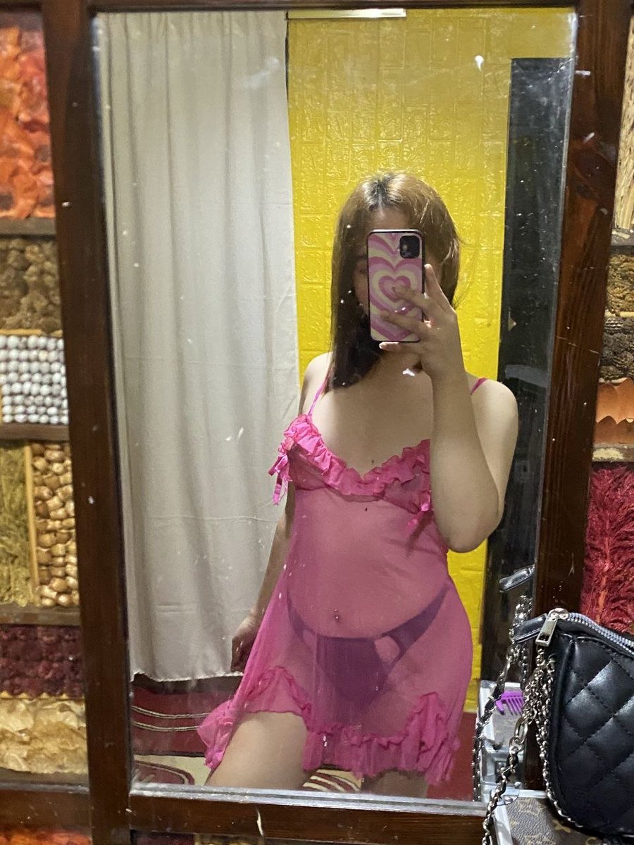 Mianklf's tweet photo. Vcs malam minggu  
#viral https://t.co/0RTrqkKf0N