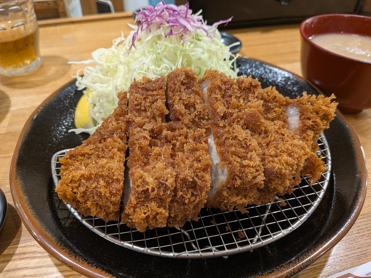 hide01502912's tweet photo. とんかつドーン🐷 https://t.co/wNRoTB4lnv