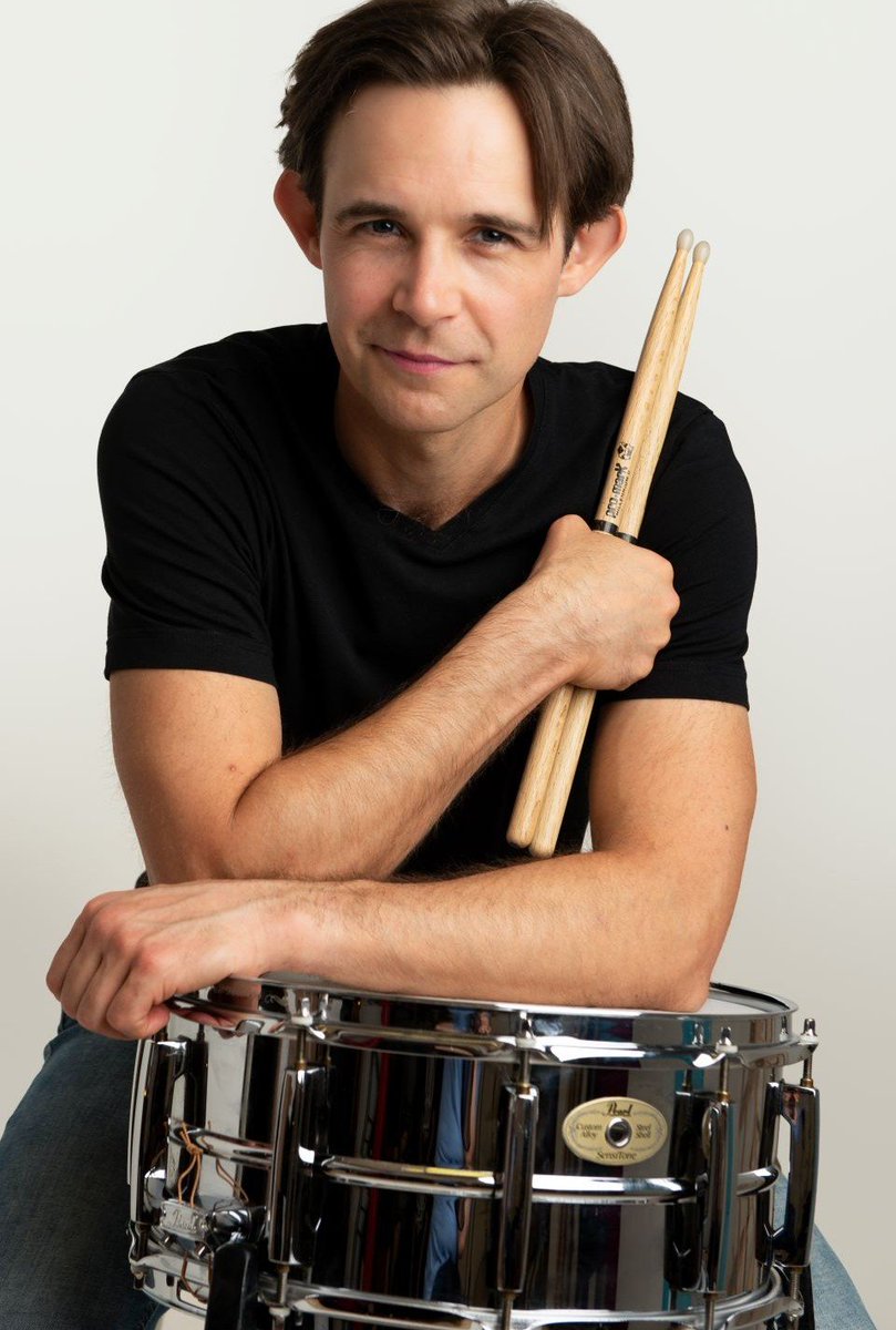 MartynMusicMan's tweet photo. New website pics 
#composer #drummer #musician #pianist https://t.co/6rLQ8BlzJX