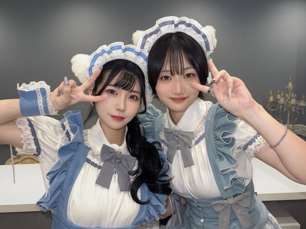 Lum_mrn's tweet photo. びびチャンゲストです〜(  ◝▿◜  )💖
髪短くなってて可愛い!!

 遠隔はこちらから✨️︎︎𓂃⟡.·
https://t.co/XHt9UiWRTx

🤍住所🤍
大阪府大阪市浪速区日本橋西1-4-8♡1階
水色のハートの入口が目印🐈🐾

#メイドカフェ #コンカフェ #大阪 #日本橋 #オタロード https://t.co/PnGkvHUAJq
