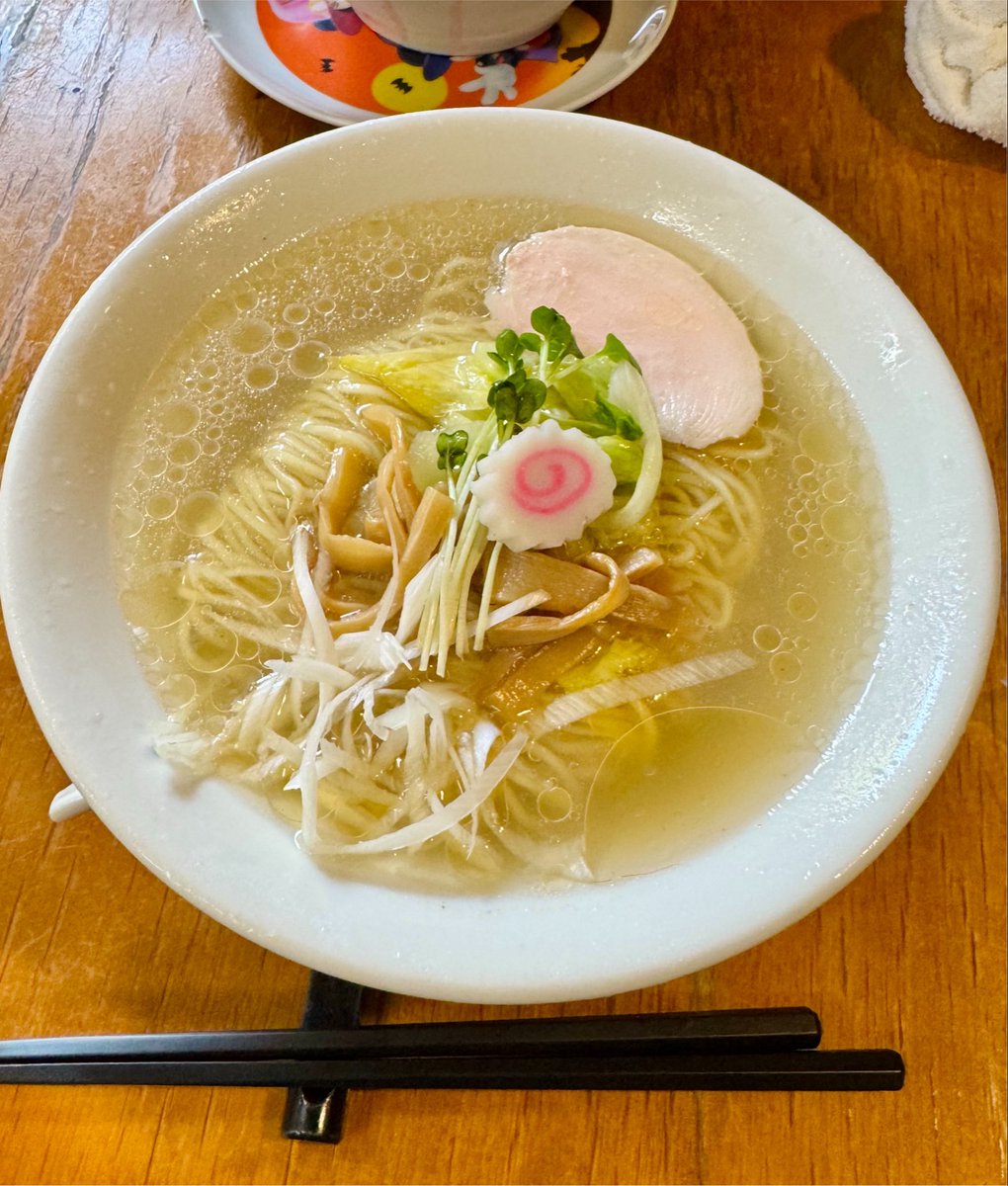 junichi43777981's tweet photo. 麺酒処ふくろう🦉

限定
はまぐり×トマトのダシラーメン【冷・塩】
チャーハン

久々🦉さんへﾐﾐｹﾞｵﾔｼﾞと🤭
今年の冷やしも最高💕
そろそろキンキン🍺会もやりたいな🫣
めちゃ美味かったです🥰
ご馳走さま🙏 https://t.co/lj5kjuDoxX