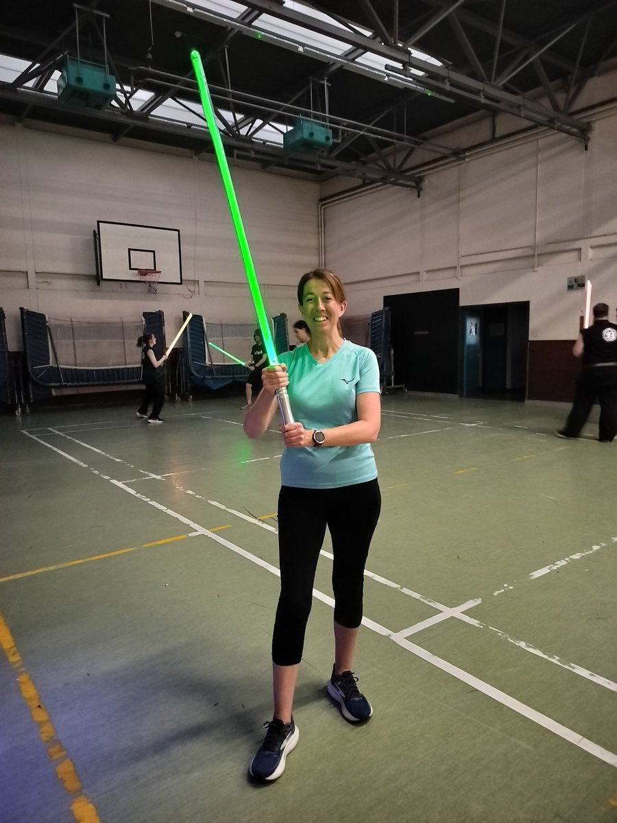 Challenge_52_'s tweet photo. This week I tried #LudoSport
Don't worry, I hadn't heard of it before either. It's light saber combat, and it's brilliant fun! A friendly bunch and loved learning the sequences to attack and defend, and of course the light saber is pretty cool too! 😀
#52NewThings https://t.co/WHJgUNO3hb