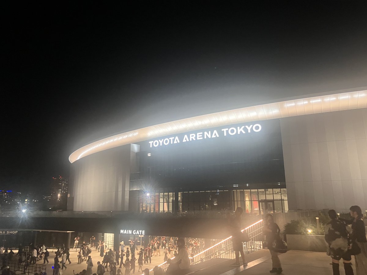tiitosu's tweet photo. そいえばsyudouのライブ行ってきた
アンコール後素晴らしかった https://t.co/GpQzwoO7f8