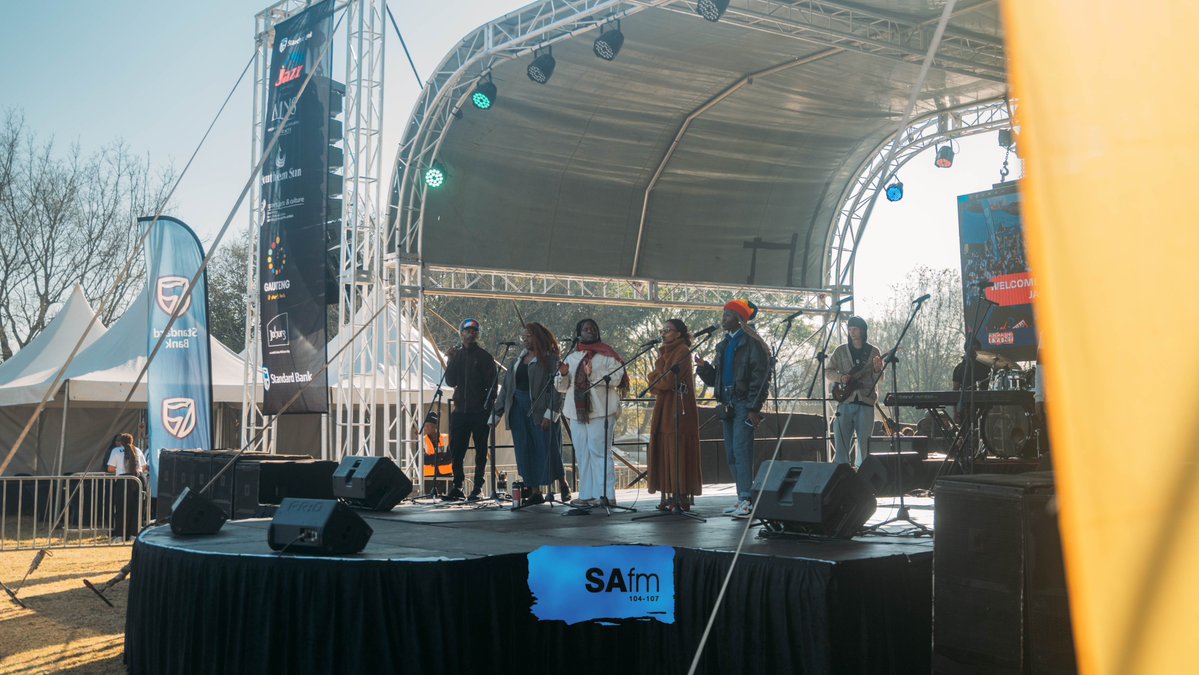 SAfmRadio's tweet photo. Welcome to the Saturday edition of #Seasons with @BerthaCharuma1  coming live from @national_school_of_the_arts for the @standardbankarts @JoyOfJazz  Jazz Jazz for Young People 2026. A jazz festival for young people curated by composer and musician Msaki
#JazzForYoungPeople https://t.co/xQP45T3YBd