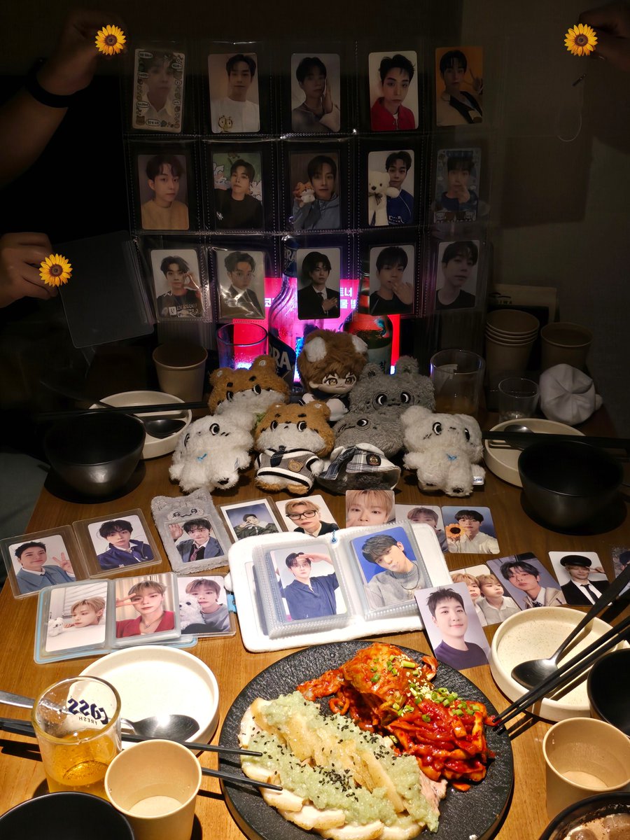 g_bijou_37's tweet photo. 떠드느라 목이 나갈 정도로 즐거웠던 루시 소환술
넘무 즐거웠어 오래오래 함께하쟈! (   ˃̶̤ ³ ˂̶̤ )╭♡ https://t.co/D6sMm6BJp0